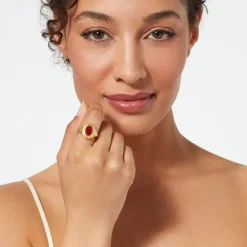 Classical Carnelian Signet Ring