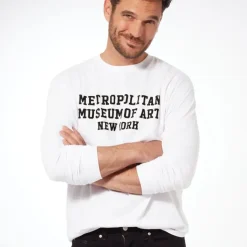 Met Campus Long-Sleeve Tee