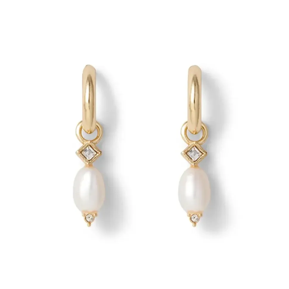 Royal Tudor Small Hoop Earrings With Pearls